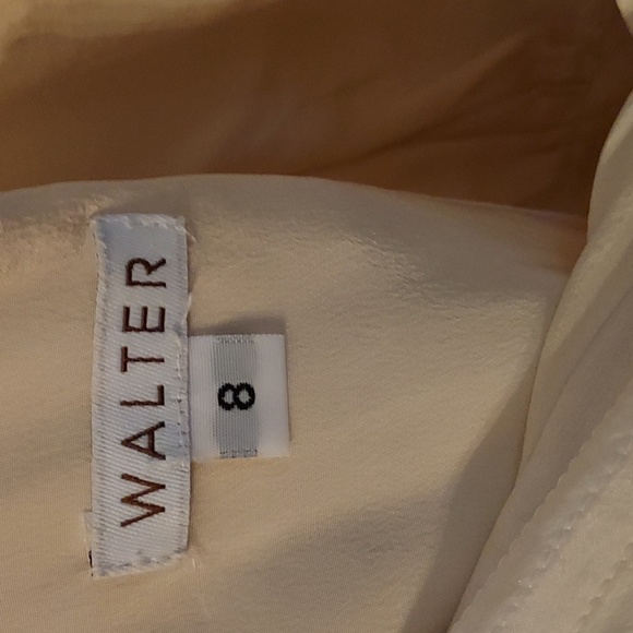 Vintage Deep V-Neck Ruffled Party Dress by WALTER - Picture 9 of 10